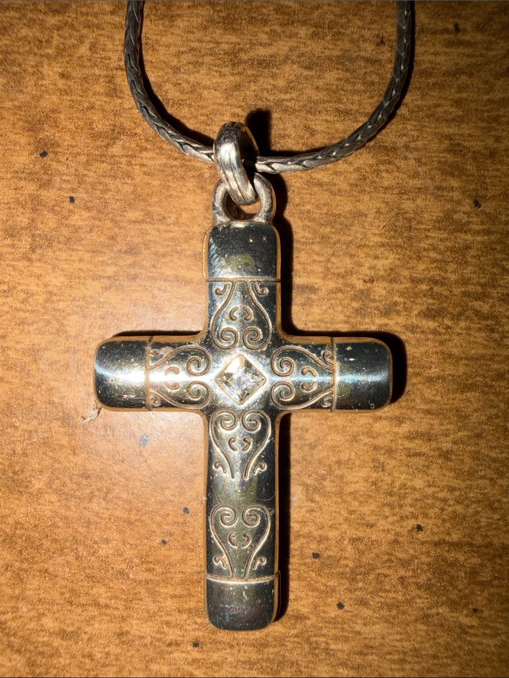 Brighton Gold-Tone resersable Cross Pendant Necklace - Picture 5 of 8